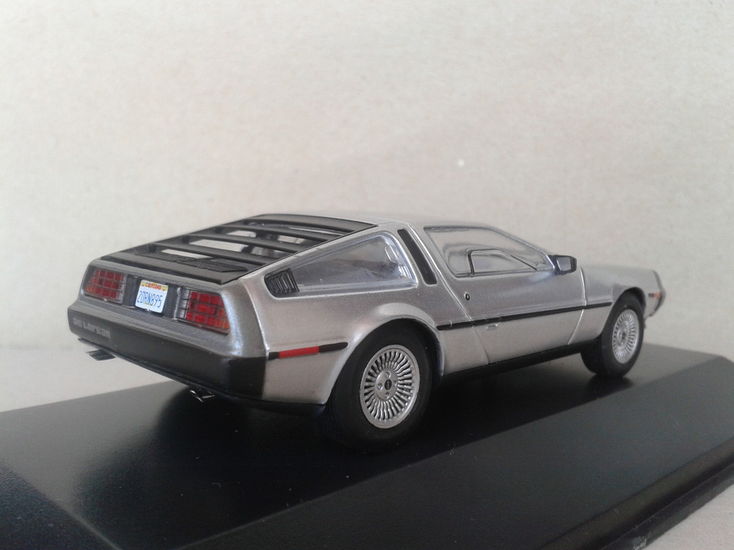 1981 DMC DeLorean (Ixo - nº58 American Cars Altaya) (5)