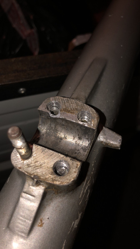 0A9D7EE8-B944-408C-84F3-63AEB7C8CFC3