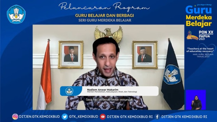 Menteri Pendidikan, Kebudayaan, Riset, dan Teknologi (Mendikbudristek) Nadiem Anwar Makarim dalam peringatan Hari Guru Sedunia 2021.