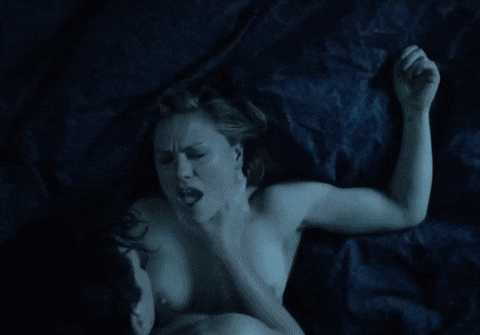 anna-paquin-gettin-it-001