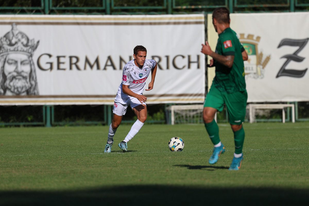 IMG-3884