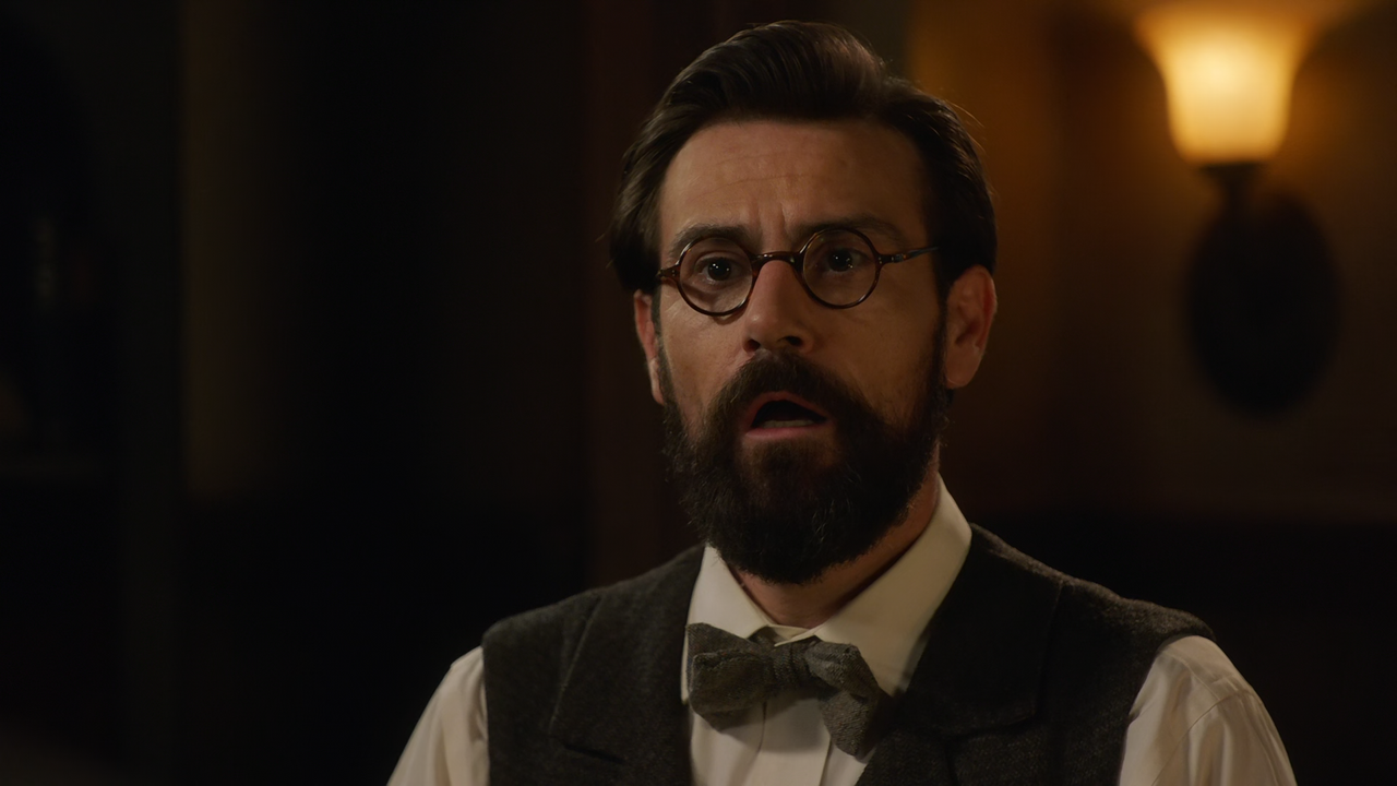 DC's.Legends.of.Tomorrow.S07E10.The.Fixed.Point.1080p.10bit.AMZN.WEB-DL.DDP5.1.HEVC-Vyndros.mkv_snap
