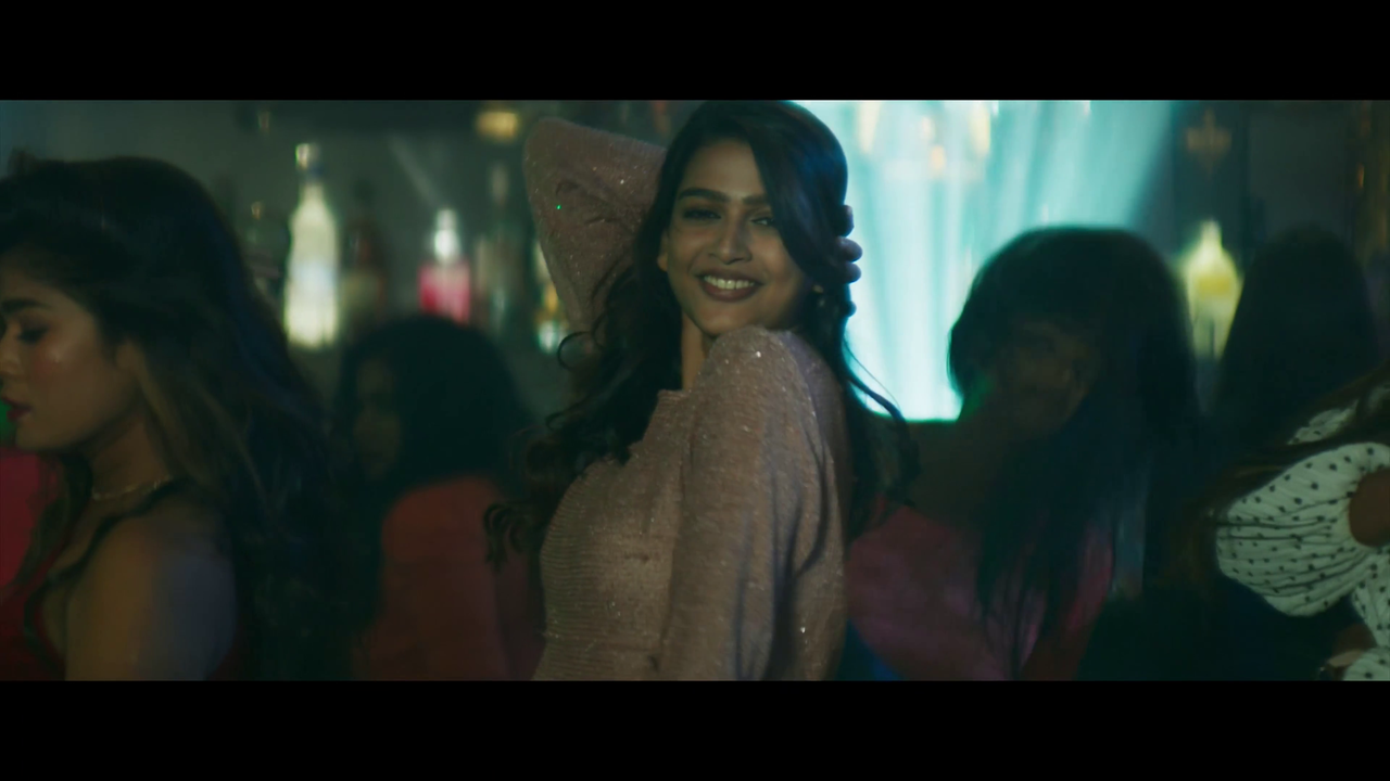 vlcsnap-2023-12-18-00h37m11s597