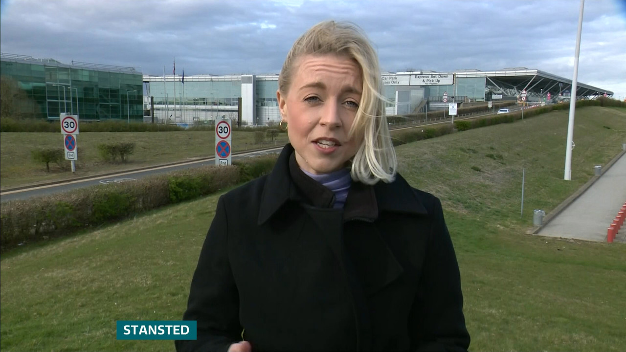 ITV News London_20220405_18001825.ts_snapshot_10.12.860