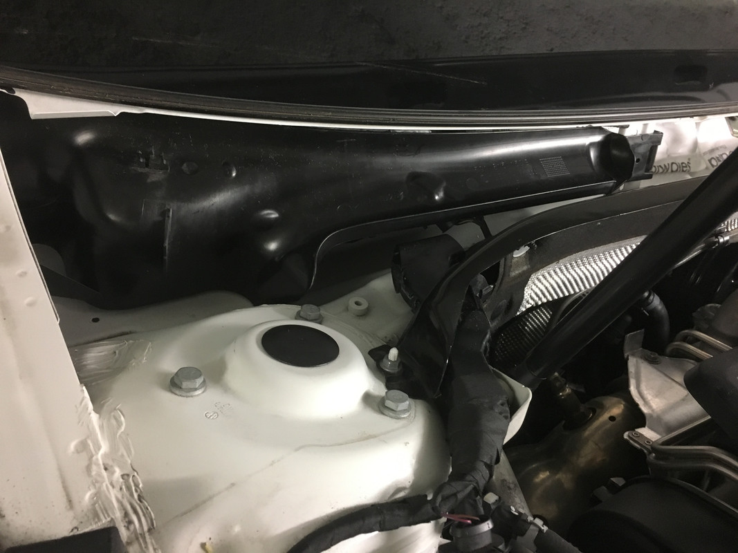 76F71E65-47C5-4B70-9368-AC580AEF1B6D