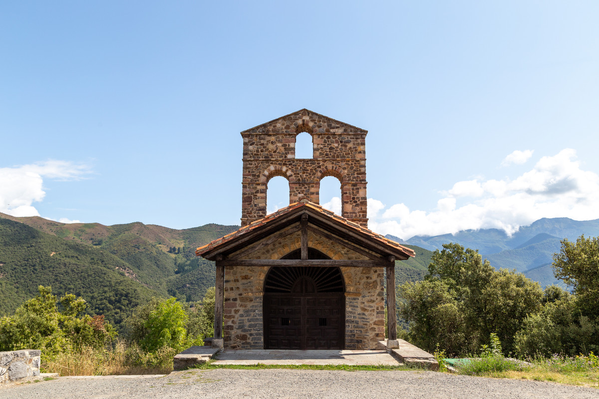 CANTABRIA - Blogs of Spain - MOGROVEJO - MONASTERIO DE SANTO TORIBIO DE LIEBANA - POTES (9)