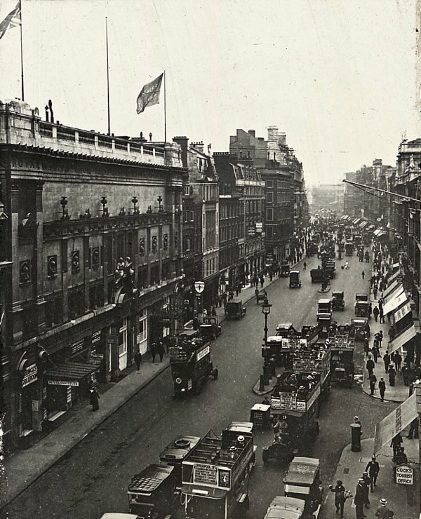 99-Piccadilly-1920.jpg