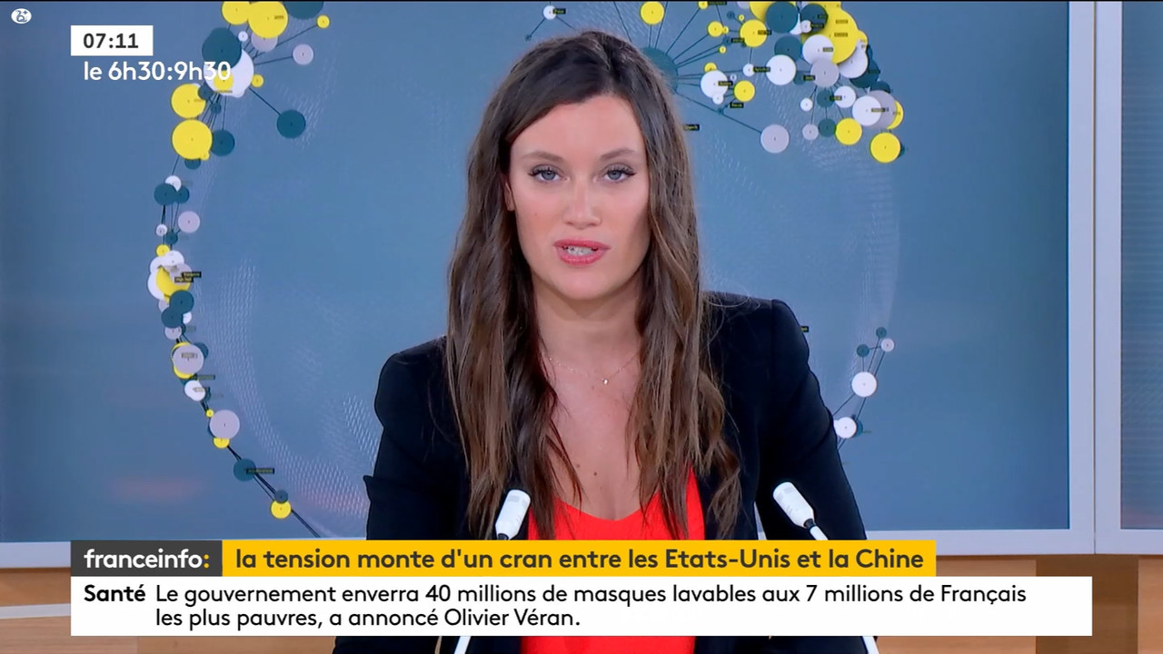 23 July - 05.29.00 - 9h30. Entre JT, chroniques, invités et revues de p....ts_snapshot_00.48.32.938