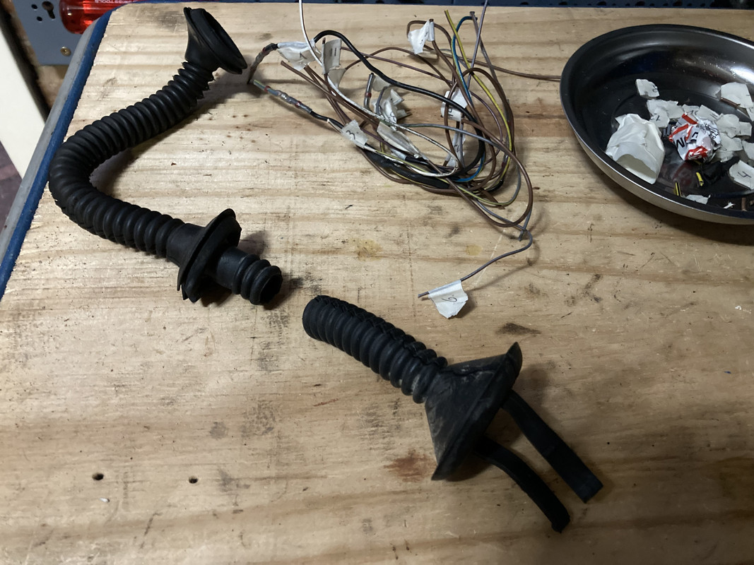 A31F7432-A266-4308-82B1-7C747CD2664A