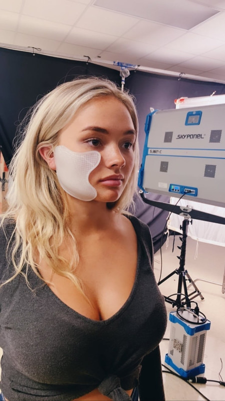 https://i.postimg.cc/9XgHnFZg/740full-natalie-alyn-lind-14.jpg