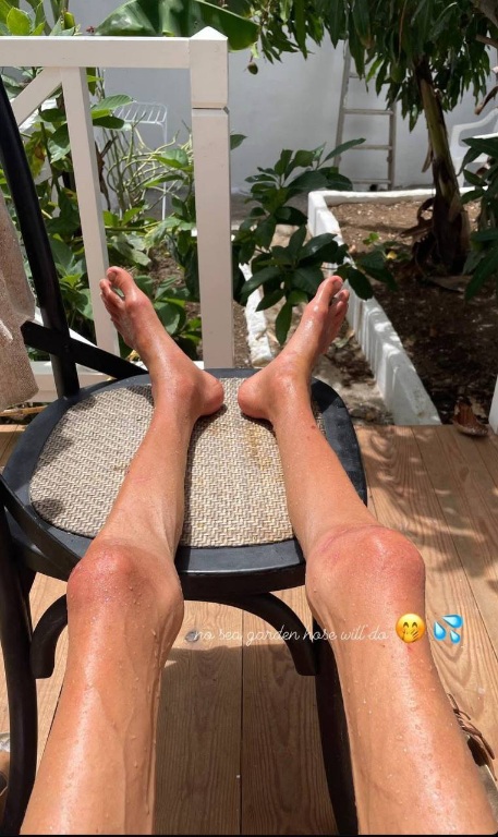 [Image: Legs.jpg]