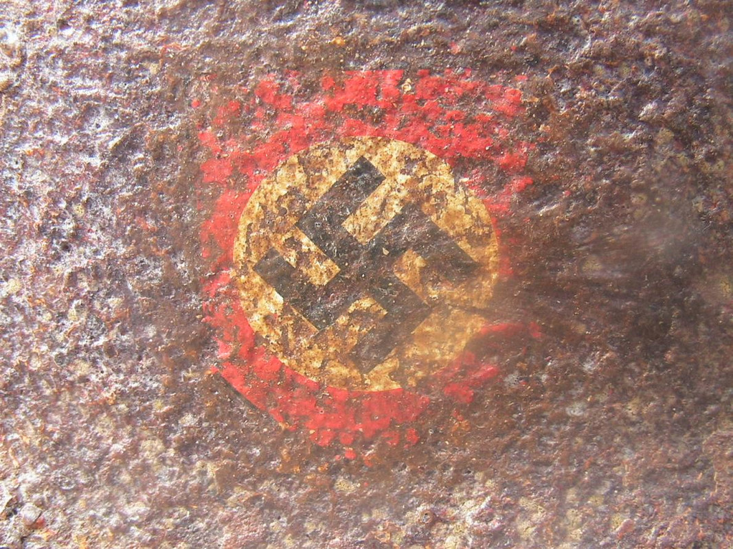 Tomi ásott sisakja (Margit-vonal) 2009  08