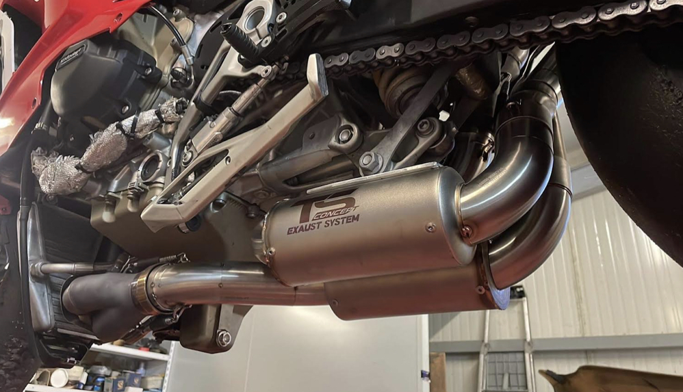 22C356B2-8349-4B30-9A9C-C83B45160816