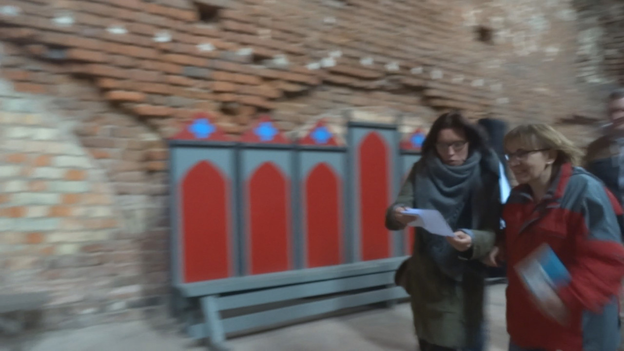 06.26 - Zamkowe atrakcje_000622