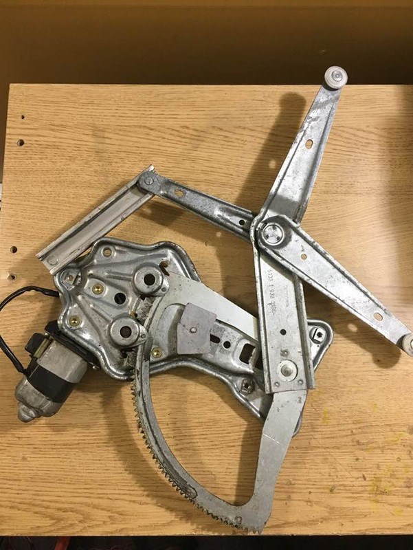 36796994_10155599340621723_2049855867381088256_n