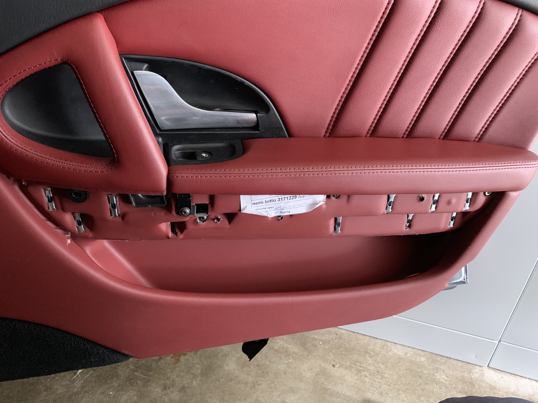 D56CF284-112C-403C-85E4-000EFD8FE7B4