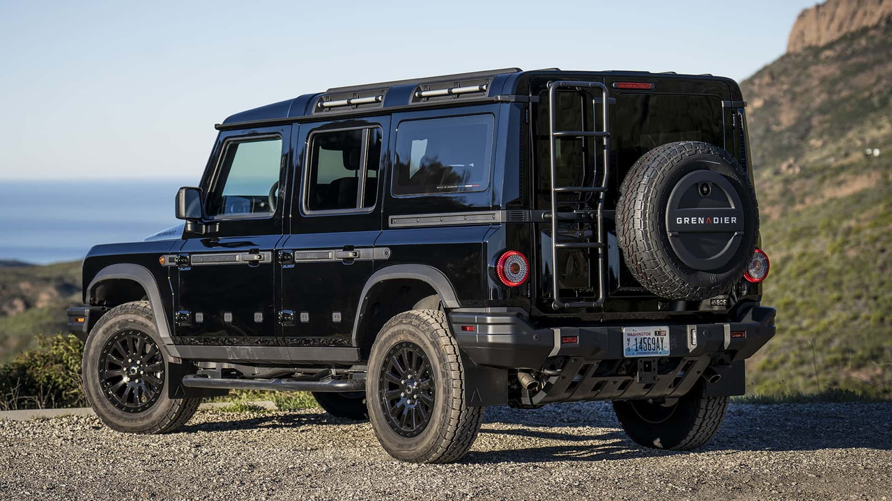 ineos-grenadier-my2026-black-edition-(1).jpg