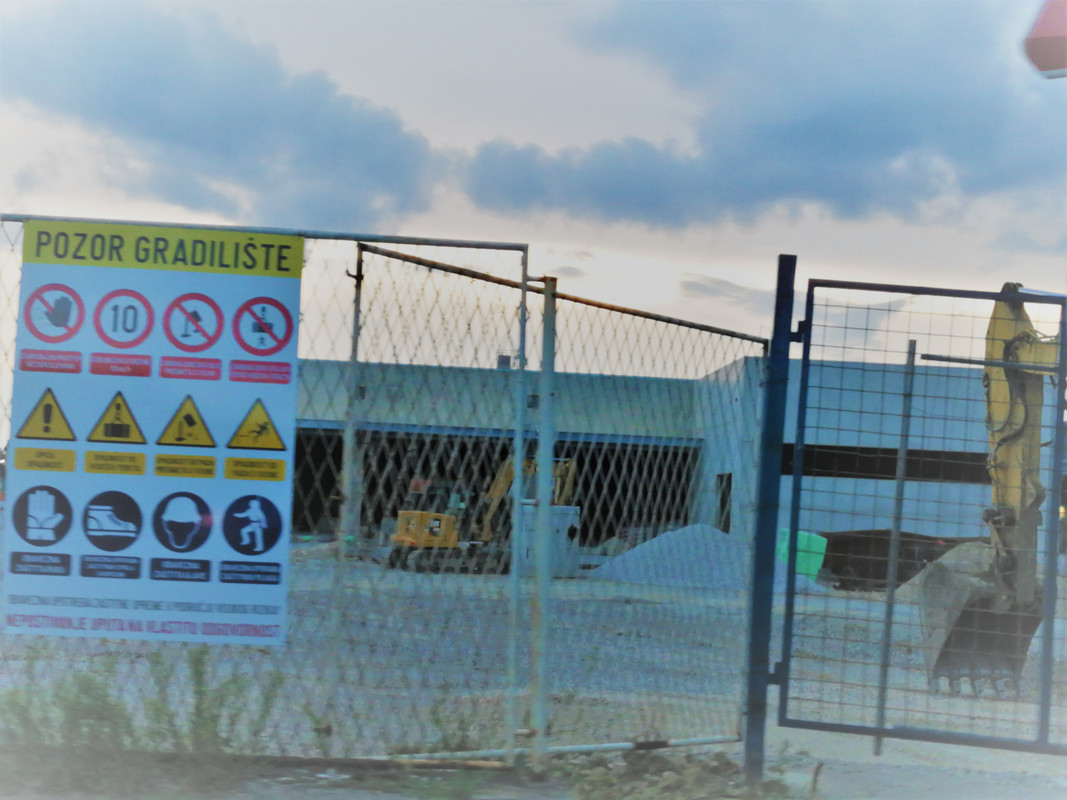 Eurospin Zagreb, Štefanovečki zavoj