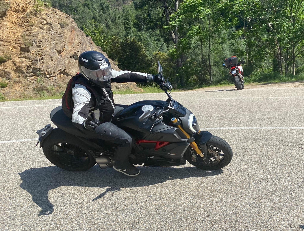 66E57777-F77D-454F-8ED6-18E75218E2EB