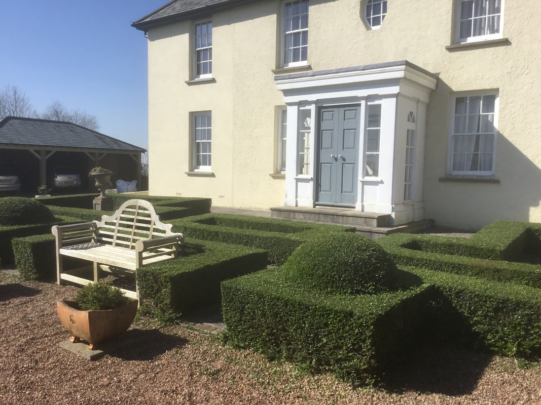 E37879F1-608E-4224-A263-3E5192E7B3B9