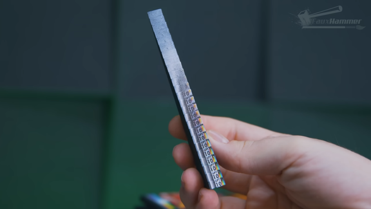 FauxHammer - Test de l'imprimante résine 2,5D EufyMake E1 [ZjUD2WnLzdA - 1446x813 - 15m46s]