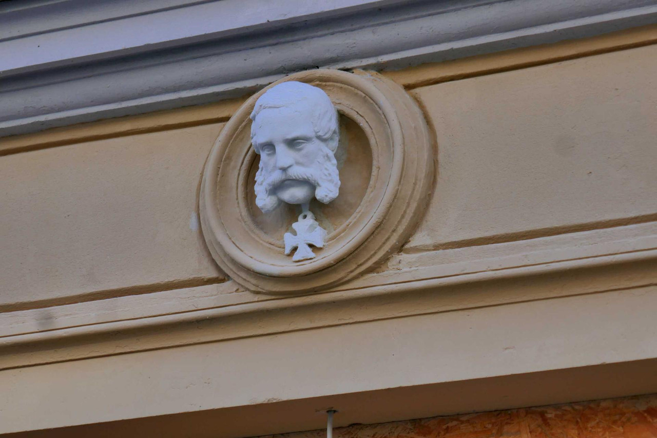 Bild: https://i.postimg.cc/9Xs6s5n9/P1320846.jpg