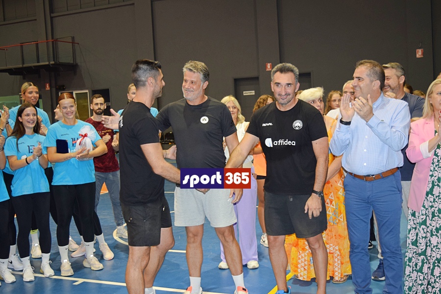 , &Alpha;&pi;ό&lambda;&lambda;&omega;&nu;&alpha;&sigmaf; &Kappa;&alpha;&lambda;&alpha;&mu;ά&tau;&alpha;&sigmaf;: &Mu;&epsilon; &tau;&omicron; &beta;&lambda;έ&mu;&mu;&alpha; &sigma;&tau;&eta;&nu; Volley league (pics & vid)