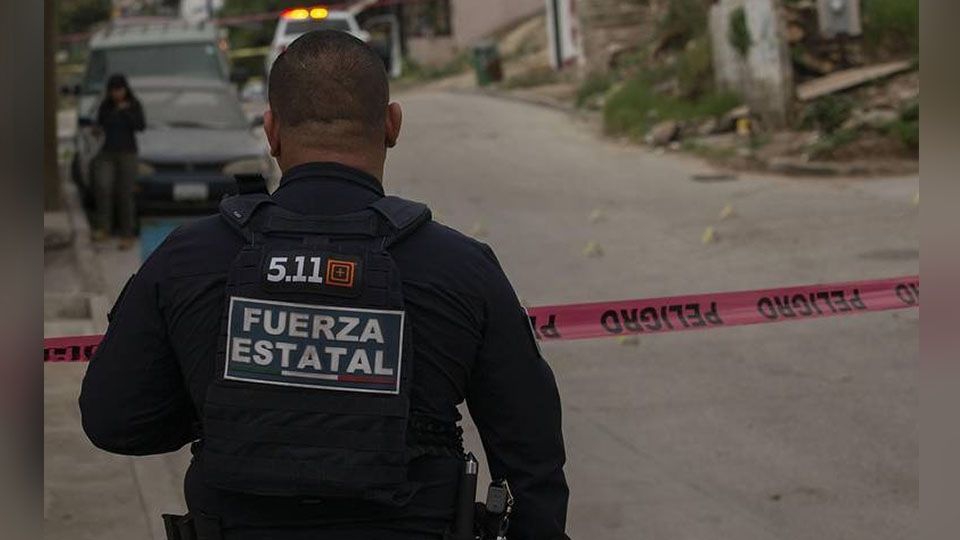 Debajo de un puente, localizan el cadáver 'embolsado' de un hombre en Tijuana