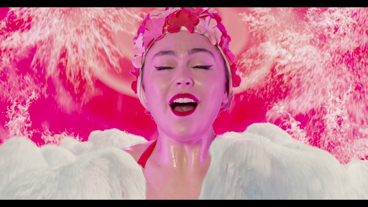 vlcsnap-2023-12-02-01h10m45s865