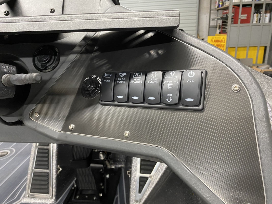 73B839CD-6504-431E-8710-19374382BF2C