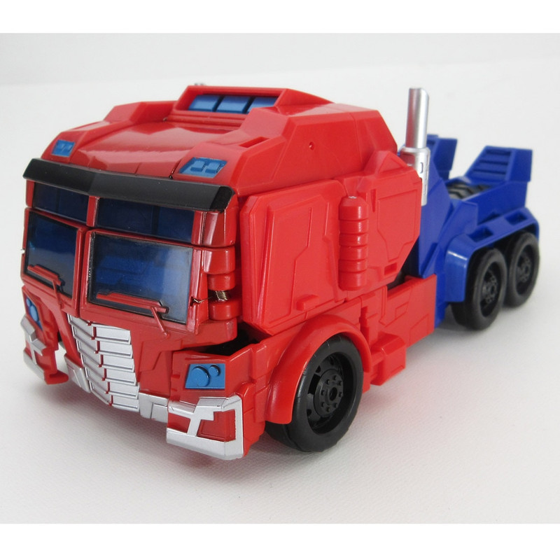 TCV-06-Optimus-Prime-03