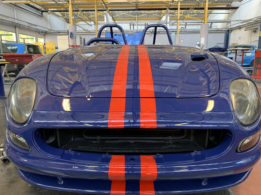 0F9551EE-9CFC-4F17-B7F7-FE8B6F90E917