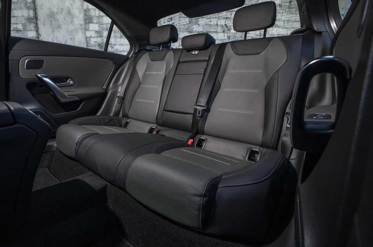 2019 Mercedes-Benz A-Class sedan (11)