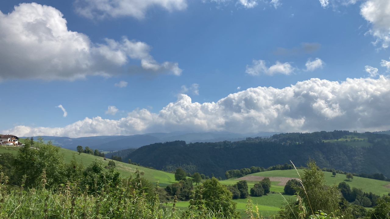 A6BD2EB9-FD5C-4404-8585-C9B6677564B5