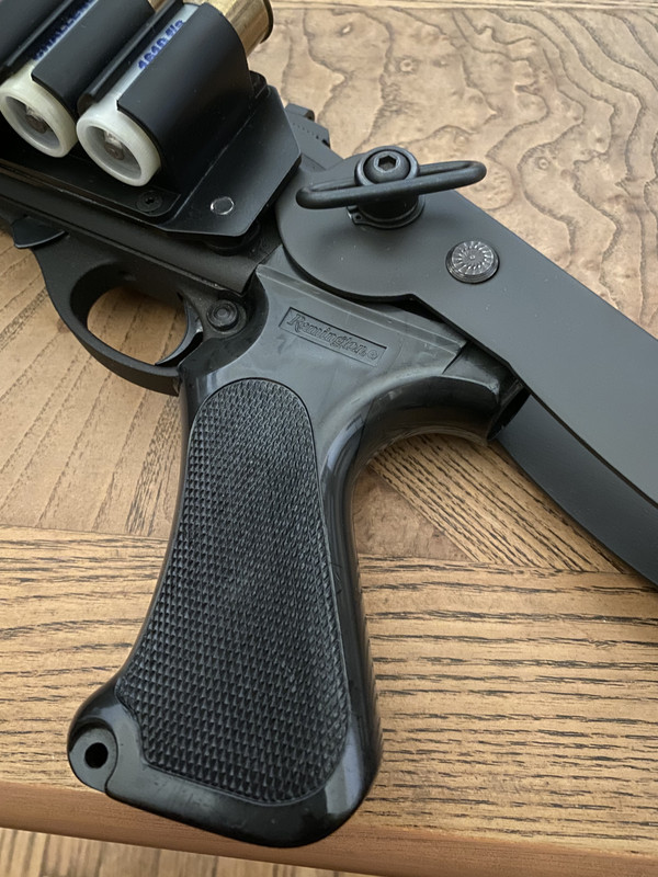 EEF2E9DC-731F-4945-AA44-AFFA1AAFC785