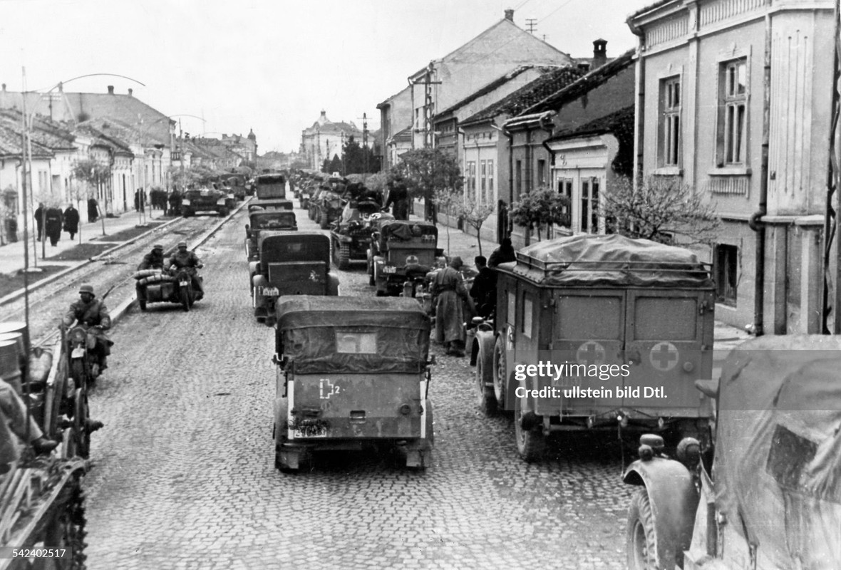 German troops of 1.tank group (Kleist 11. arm. div.) entering serbian Nis. 08.04.1941 -