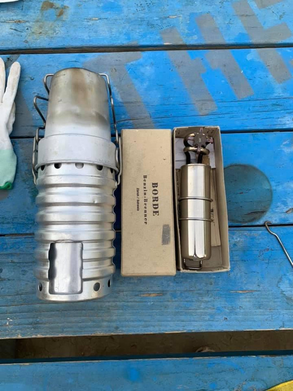 A8EB509B-94D1-4FB3-B3F0-6B6804D39033