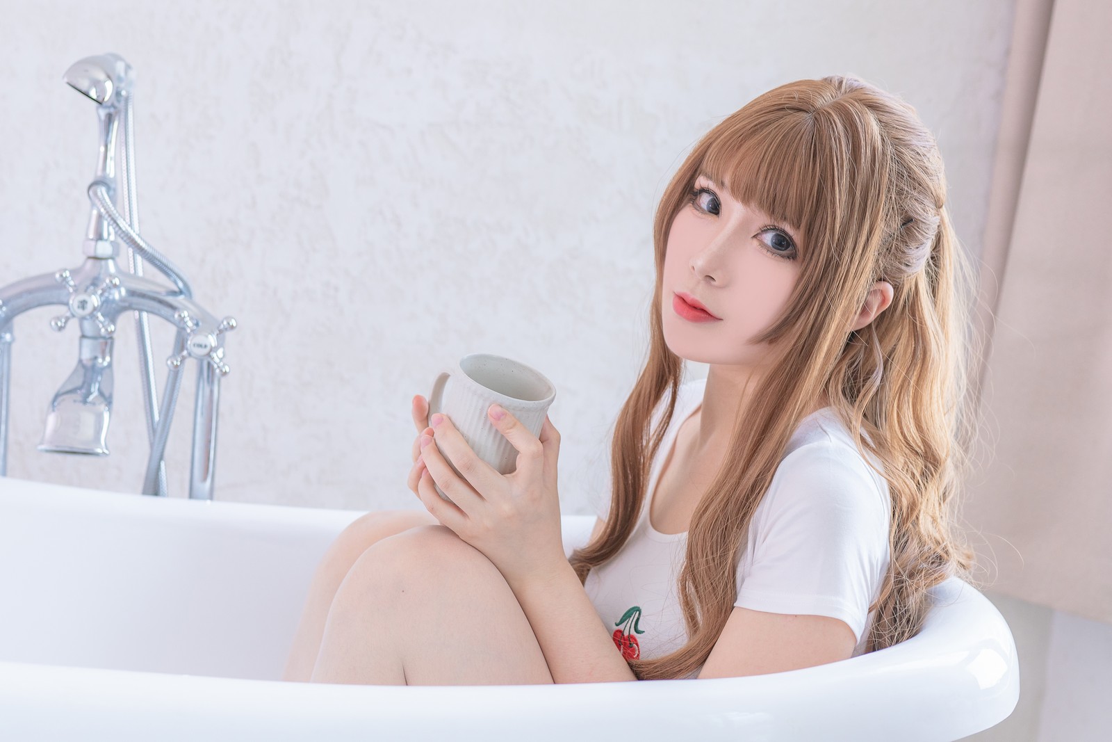 羊大真人 – 白色樱桃体操服 Cosplay 写真集（34P-316.5MB）青春运动系插图4