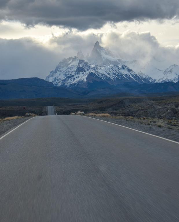 В джазе только девушки или аргентинско-бразильский калейдоскоп В джазе только девушки или аргентинско-бразильский калейдоскоп