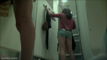 [Image: Voyeur13975082155.jpg]
