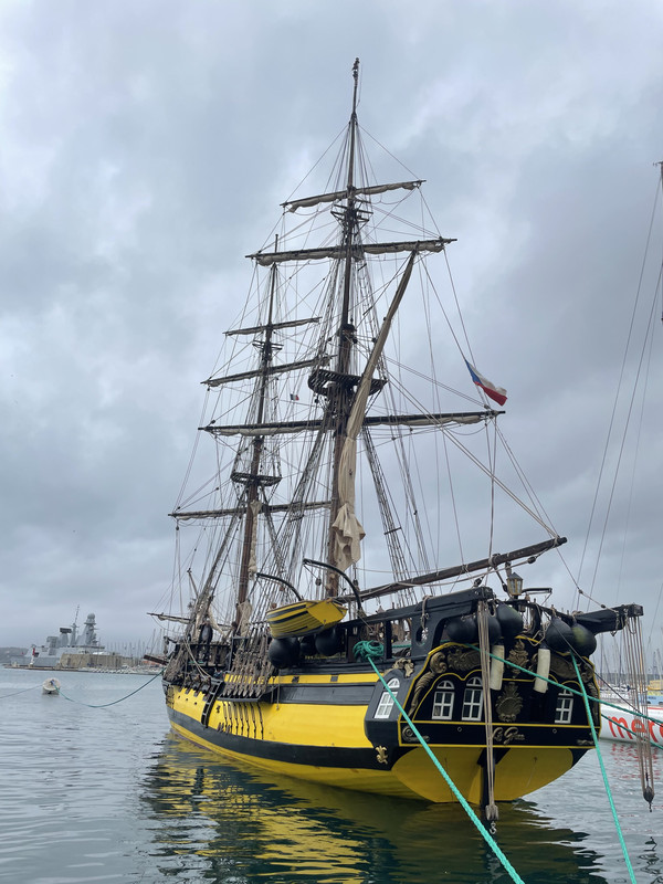 C7A87B8C-09F2-426A-99CB-63A5638F1AD9