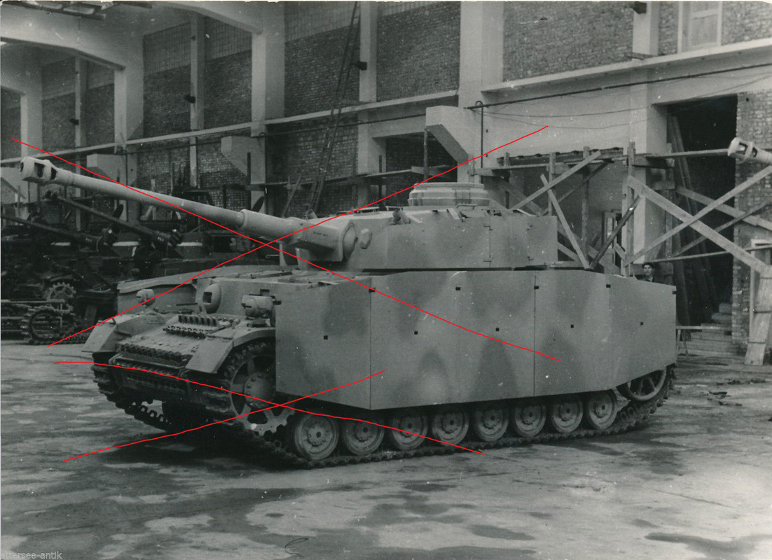 .4 Werk-Foto Panzer IV F2 mit Schürzen Nibelunge