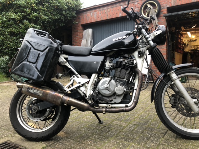 2E5018C9-5FF7-4D95-8936-B42B7BDA2B08