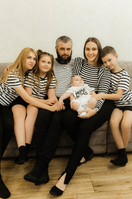 0A6A9649-7480-40E0-914B-A7CF5947FCB3