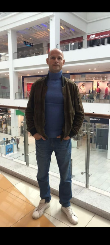 06833E70-42F8-4D04-BFA1-11727D886AD4