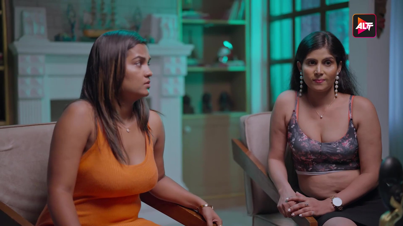 vlcsnap-2025-06-23-23h53m32s071