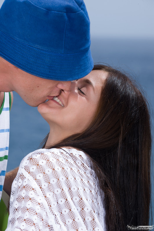 TeenPornStorage-0004