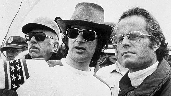 JAWS-SPIELBERG-ZANUCK-BROWN-1-FOTOR.jpg