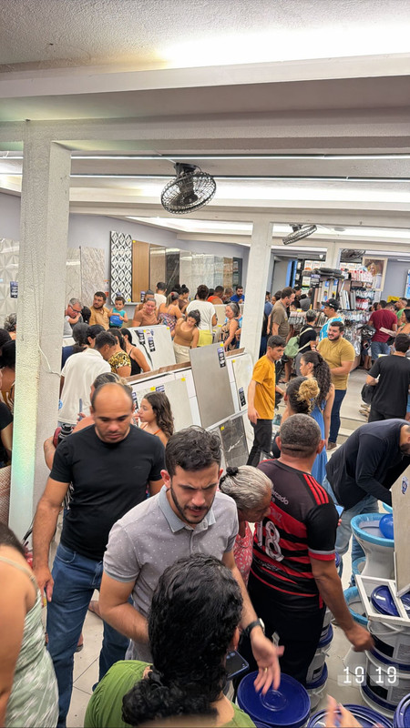 Loja lotada Protocolo Loja Cheia T1 Digital clientes comprando