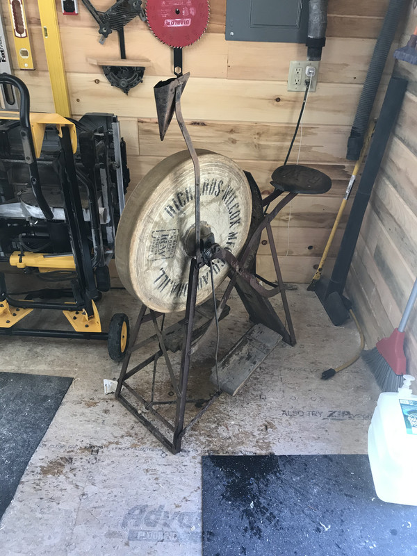 D8F1F22F-1E8A-442A-86C7-7D26EB76DD09